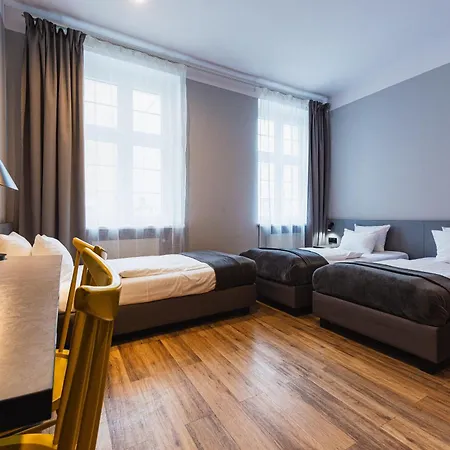 Aparthouse Wozna 11 Old Town 3* 波兹南