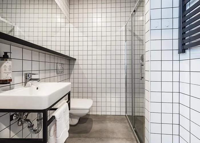 Aparthouse Wozna 11 Old Town Hotel 3*