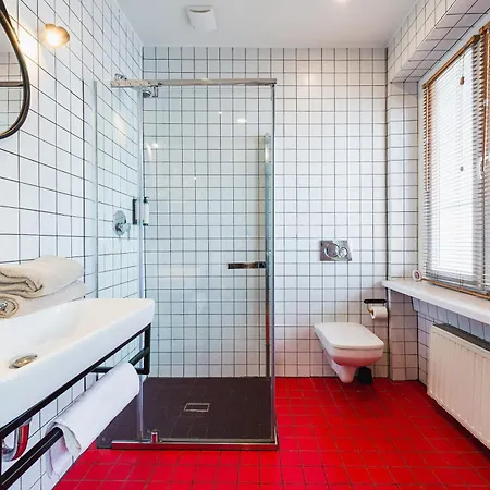 Aparthouse Wozna 11 Old Town Отель 3*