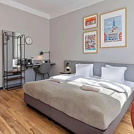 Aparthouse Wozna 11 Old Town 호텔 3*